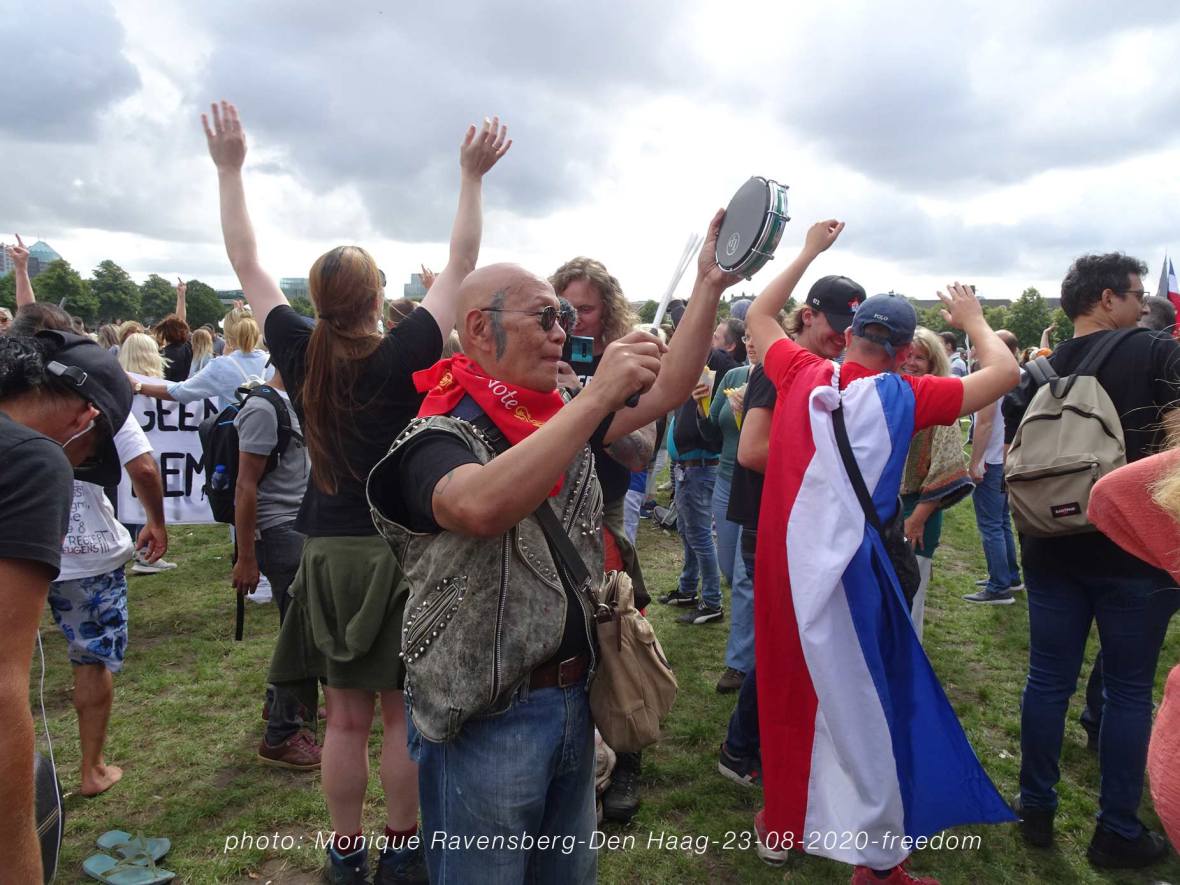 Freedom-Den-Haag-demonstrators